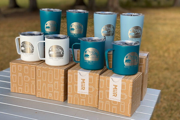 Insulated tumblers and mugs with GTMA logo on them