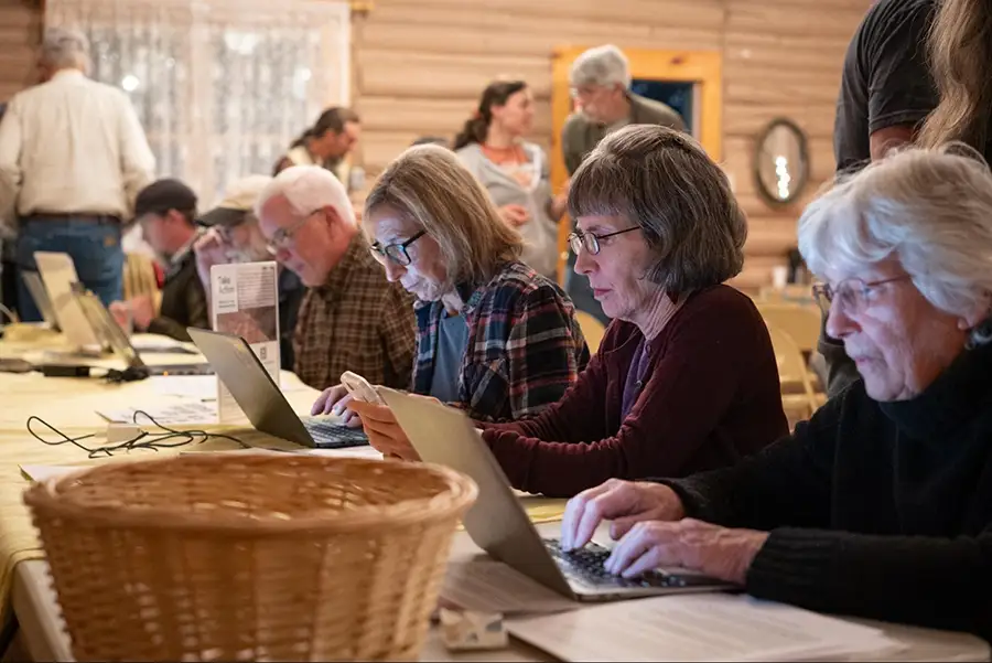 2026 Fall Gathering attendees submitting public comment on the Roadless Rule